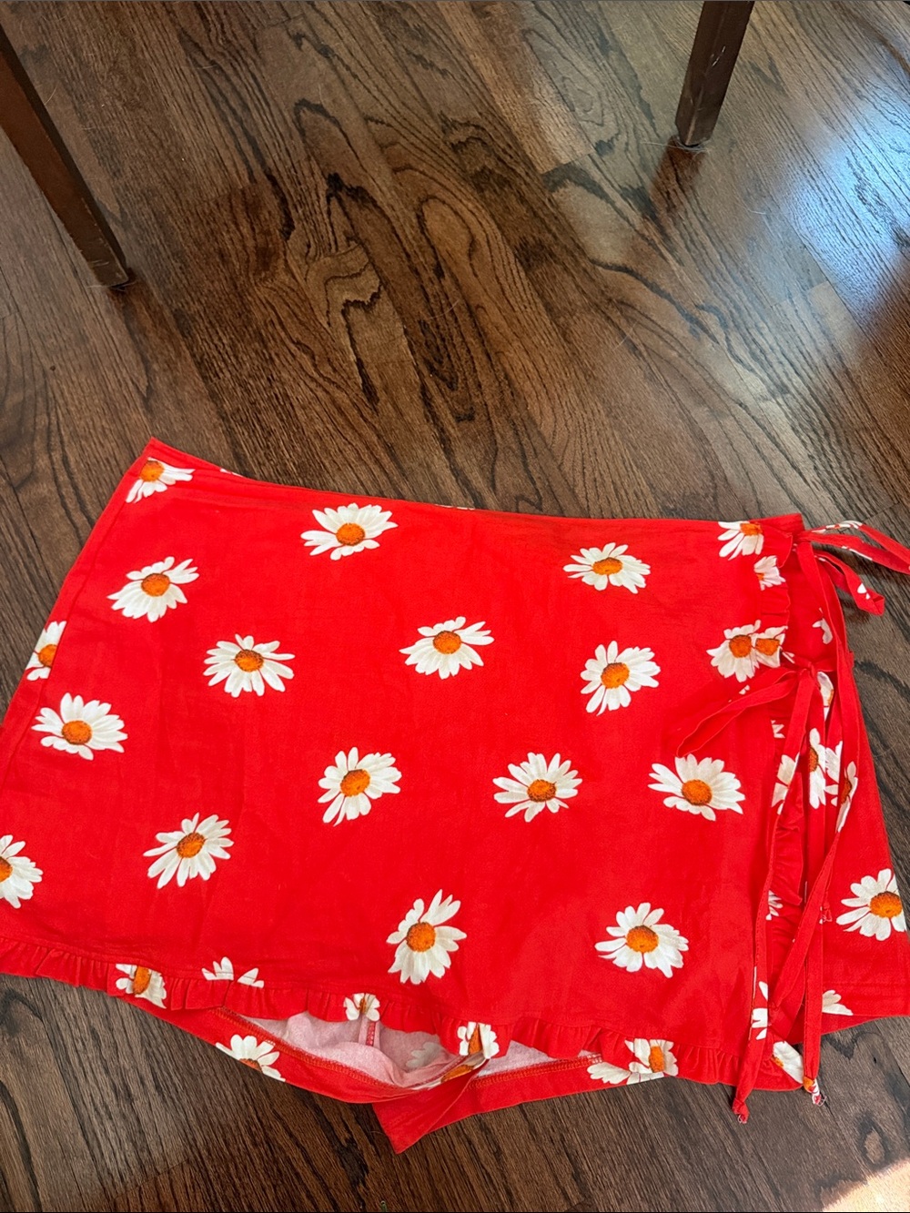LISA SAYS GAH Daisy Wrap Skort